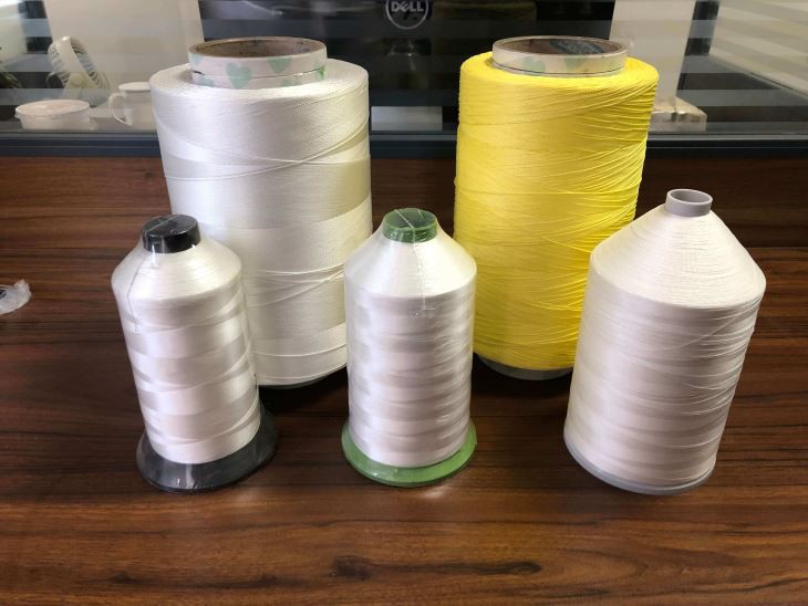 Ip tikish uchun 100% Polyester yigirilgan ip 20s / 2