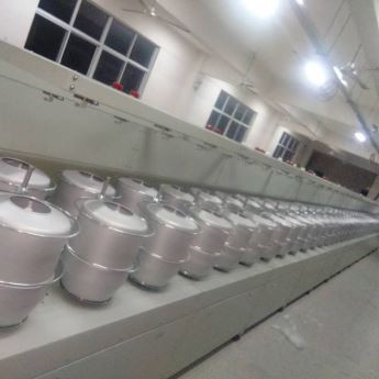 Avtomatik ipni burama mashinasi